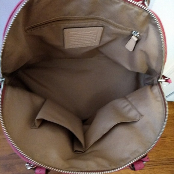 Coach Handbag - Picture 3 of 7